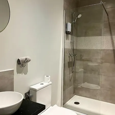 Appartement Ebene - 4 Pers - Netflix & Wifi Tourcoing